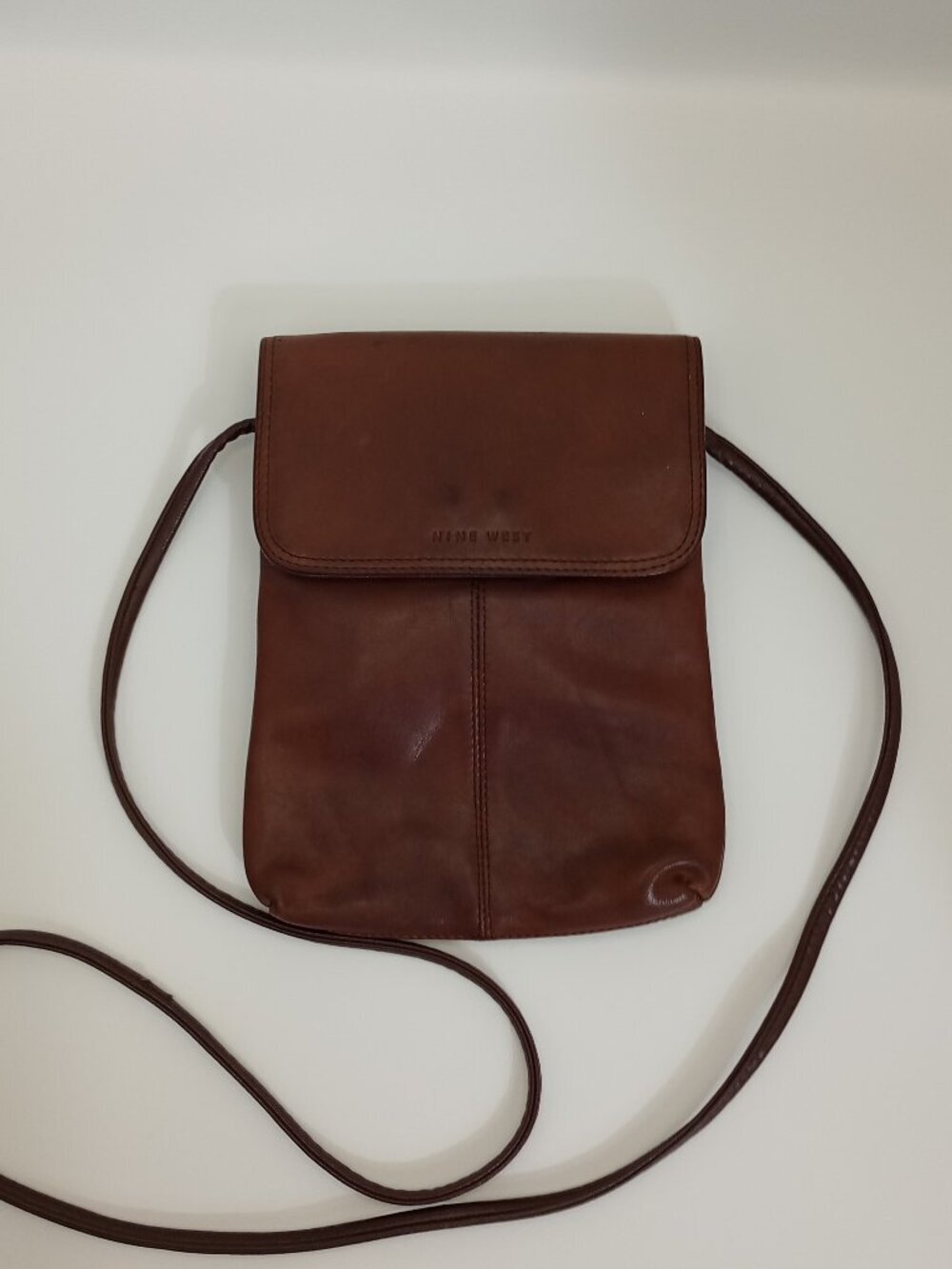 Vintage Nine West Brown Leather Flap Crossbody Bag Minimalist Travel Organizer